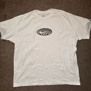 Y2K inspired Nike White Graphic Men's T-Shirt